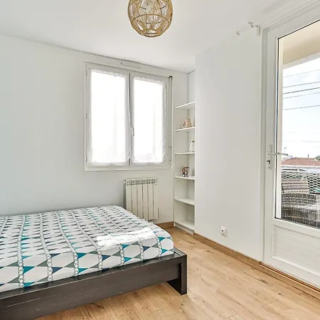 Дом отдыха House And Adjoining To Accommodate 8 People *