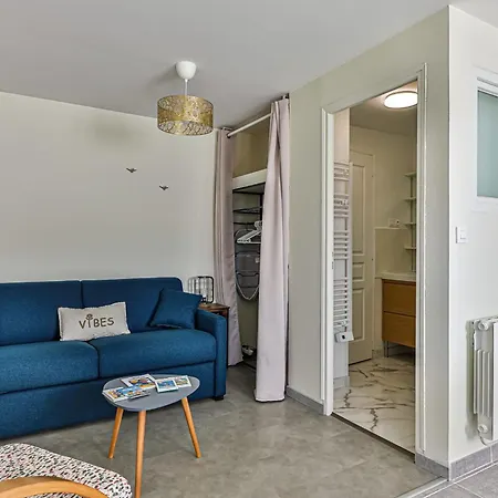 Holiday home House And Adjoining To Accommodate 8 People